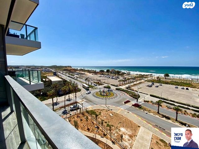 דירה, שדרות רחבעם זאבי 15, גבעת אולגה, חדרה