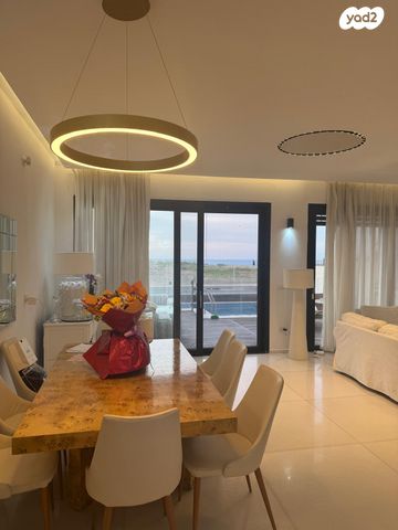 בית פרטי/ קוטג', אקסודוס, גלי הים, נתניה