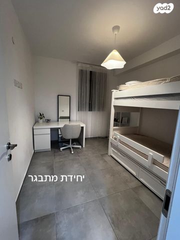 דירה, גפן 13, החורש, חריש