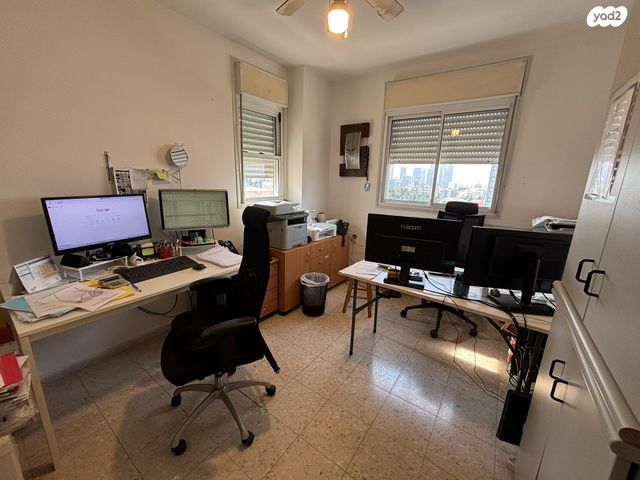 דירה, ביאליק, שכונת בן גוריון, מרכז העיר ג', רמת גן