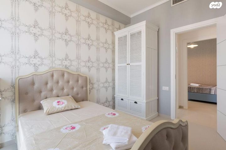 דירה, יצחק שדה 6, בת ים