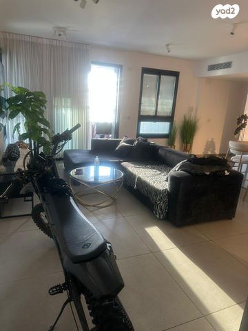 תכנית ל', למד