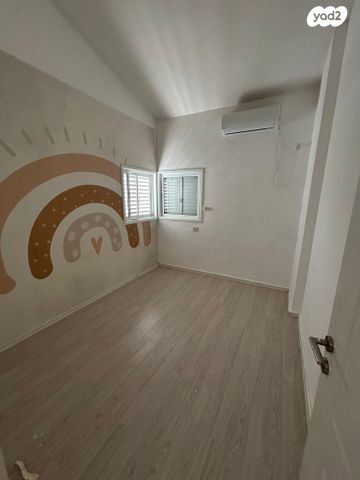 בית פרטי/ קוטג', אורי ניסן, שכונת הלל, רמת גן