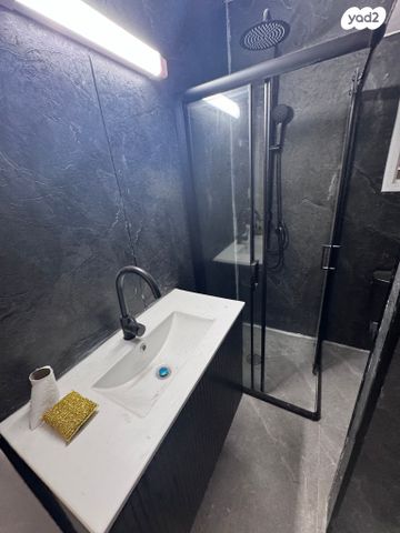 דירה, שדרות דגניה 51, קרית חיים מערבית, חיפה