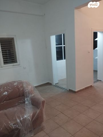 דירה, ארלוזורוב 64, הדר מרכז, חיפה