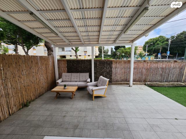 דירת גן, ביאליק, טירת כרמל