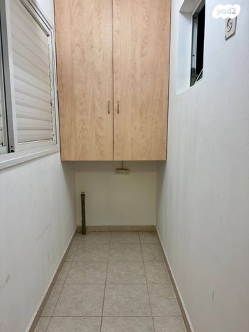 דירה, כיכר המושבות, שדרות