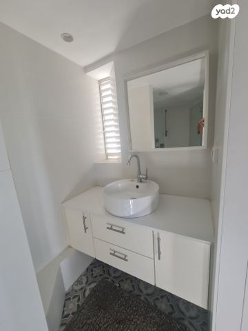 דירה, שדרות קק"ל 4, מוצקין הותיקה, קרית מוצקין