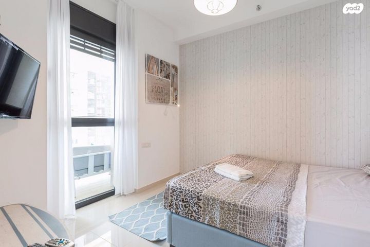 דירה, יצחק שדה 6, בת ים