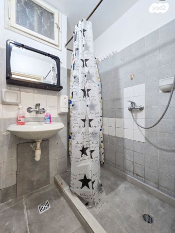 דירה, אלי כהן, רמת הנשיא, בת ים