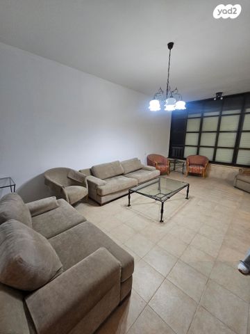 דירה, דרך הים, כרמל מערבי, חיפה