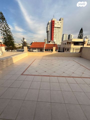 בית פרטי/ קוטג', ארלוזורוב, מרכז, קרית עבודה, חולון