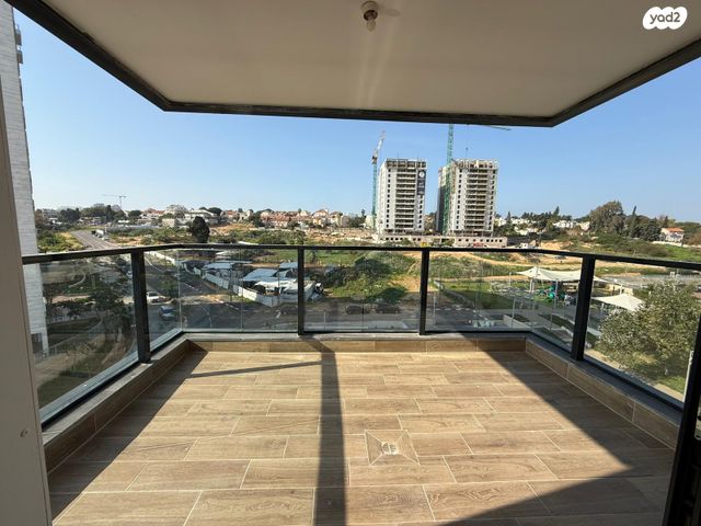 ד"ר יוסף בורג 