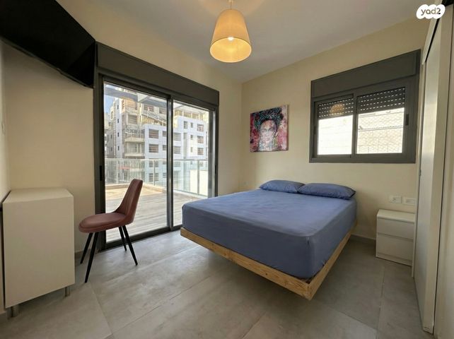 גג/ פנטהאוז, גאולה, רעננה