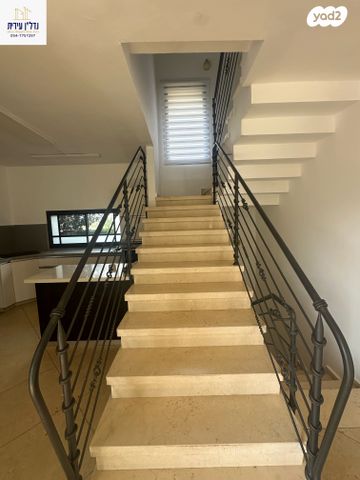 דו משפחתי, כפר יונה