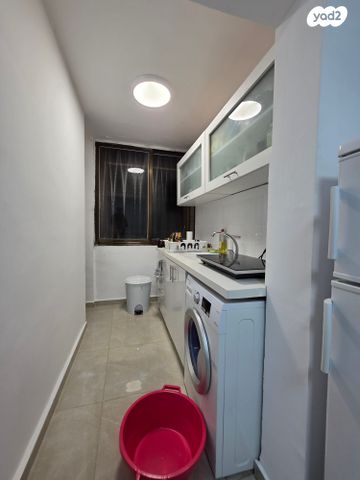 יחידת דיור, שדרות ירושלים 37, קרית ים  א', קרית ים