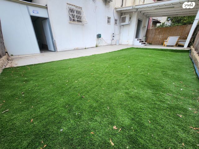 דירת גן, ביאליק, טירת כרמל