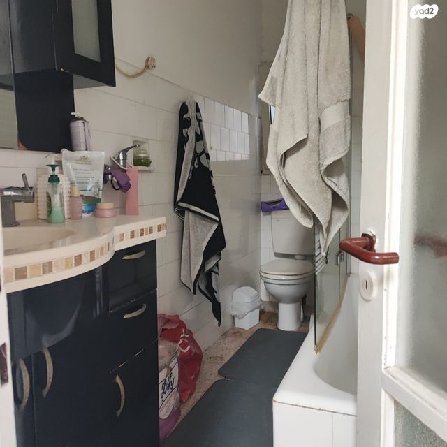 דירה, ז'בוטינסקי, עצמאות יוספטל, בת ים