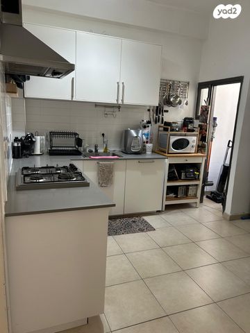 אשתורי הפרחי 