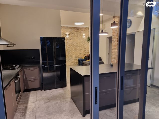 גג/ פנטהאוז, חניתה, נווה שאנן, חיפה