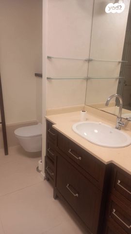 דירה, פנקס, תל אביב יפו