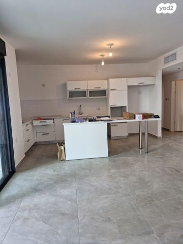 דירה, הוד השרון