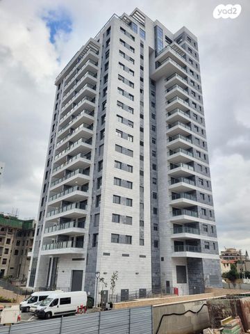 דירה, אייזיק רמבה 16, נוף הטיילת, נתניה