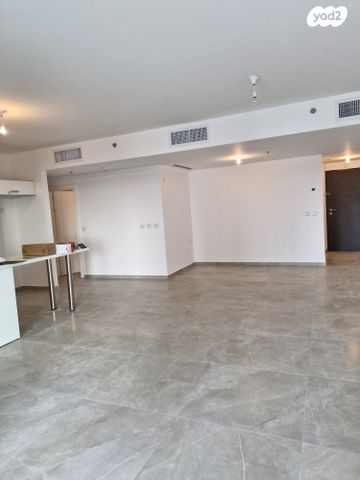 דירה, הוד השרון