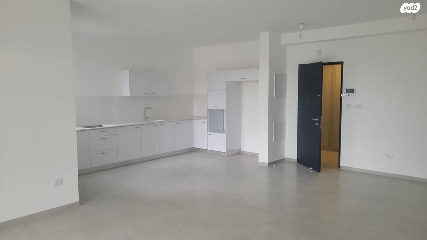 דירה, אייזיק רמבה 16, נוף הטיילת, נתניה