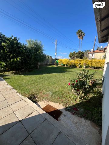 בית פרטי/ קוטג', צור משה