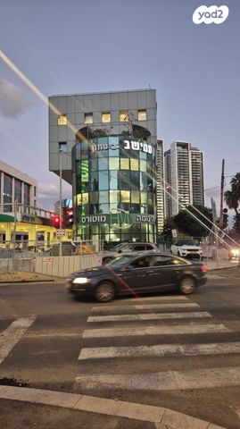 חנויות/ שטח מסחרי, המסגר, מונטיפיורי, הרכבת, תל אביב יפו