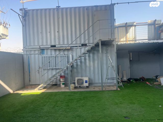 מגרשים, המלאכה 1, אזור תעשיה ב, חולון