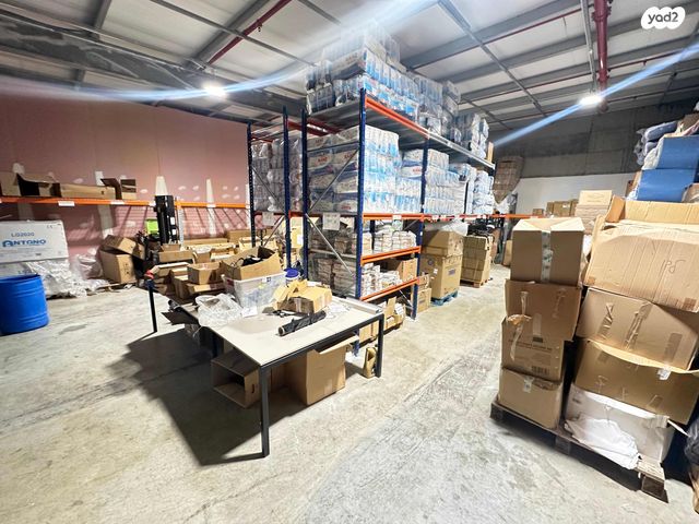 מחסנים, מרכז עינב, מודיעין מכבים רעות