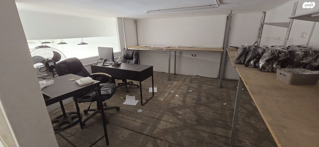 חנויות/ שטח מסחרי, כפר גלעדי 22, פלורנטין, תל אביב יפו