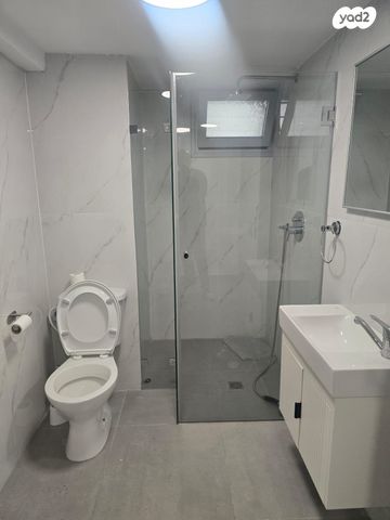 מרתף, שדרות בן גוריון 63, הצפון הישן - צפון, תל אביב יפו