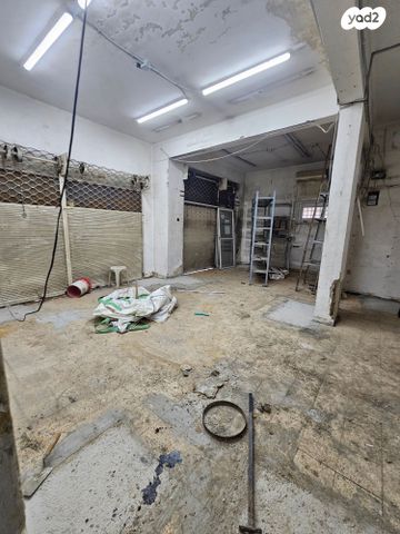 חנויות/ שטח מסחרי, מסילת ישרים, שפירא, תל אביב יפו