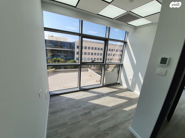 מב"ת מערב, אזור תעשייה חדש