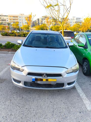 מודעת רכב מיצובישי לנסר