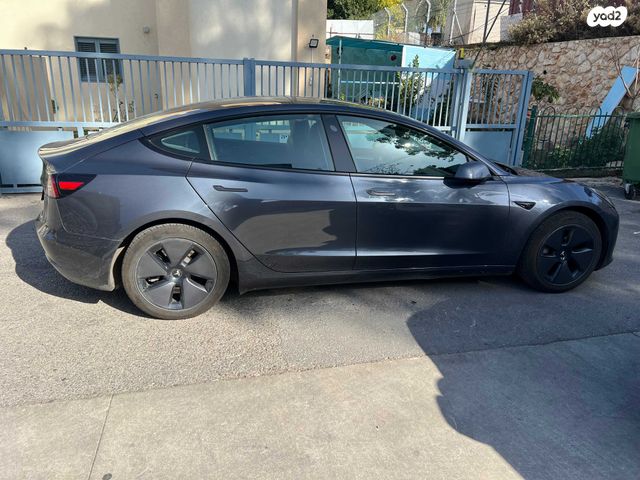 טסלה מודל 3