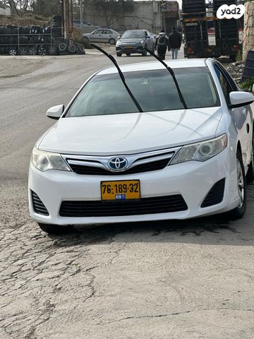 טויוטה קאמרי