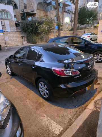 מודעת רכב מאזדה 3