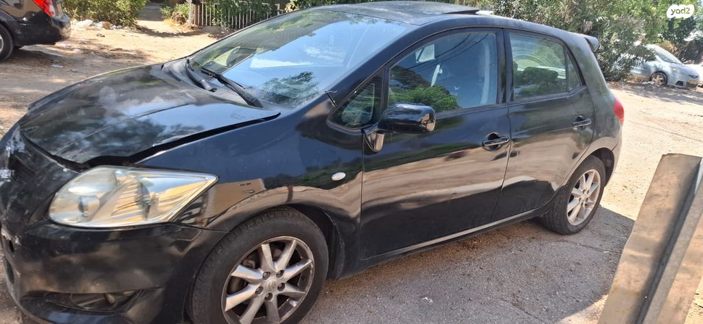 טויוטה אוריס