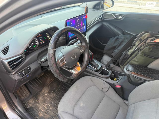 יונדאי איוניק