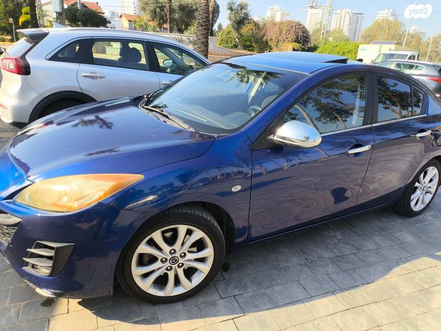 מודעת רכב מאזדה 3