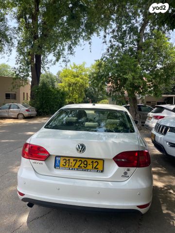 מודעת רכב פולקסווגן ג'טה 