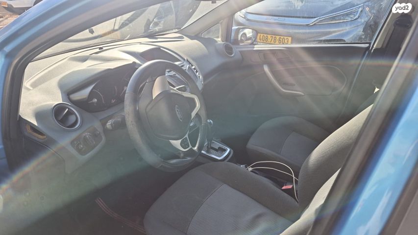 מודעת רכב פורד פיאסטה