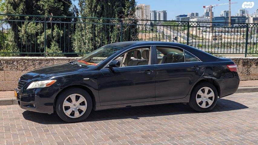 טויוטה קאמרי