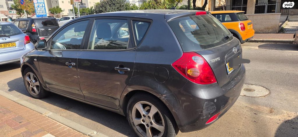 מודעת רכב קיה סיד