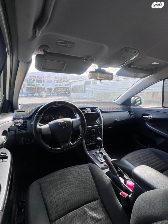 מודעת רכב טויוטה קורולה