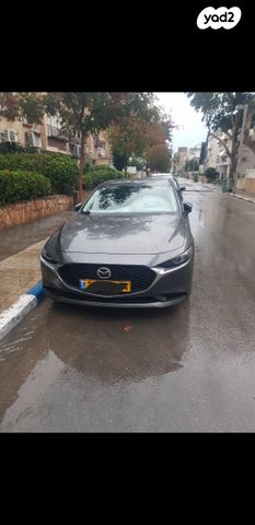 מודעת רכב מאזדה 3